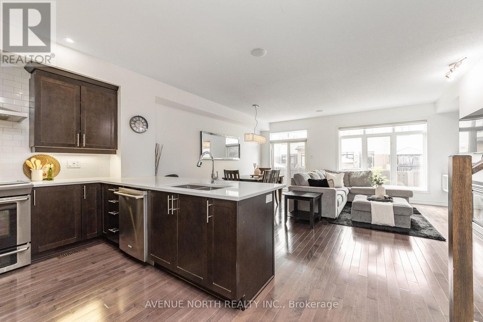 345 COOKS MILL CRESCENT - 7