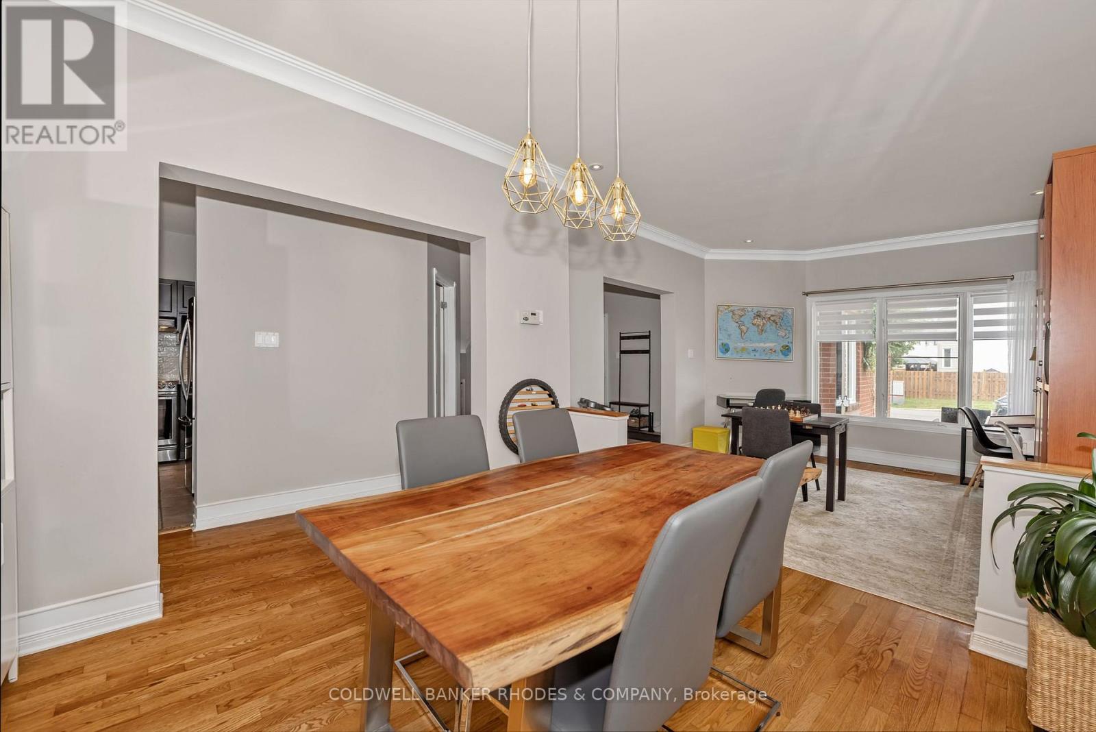 1859 HENNESSY CRESCENT - Image 7