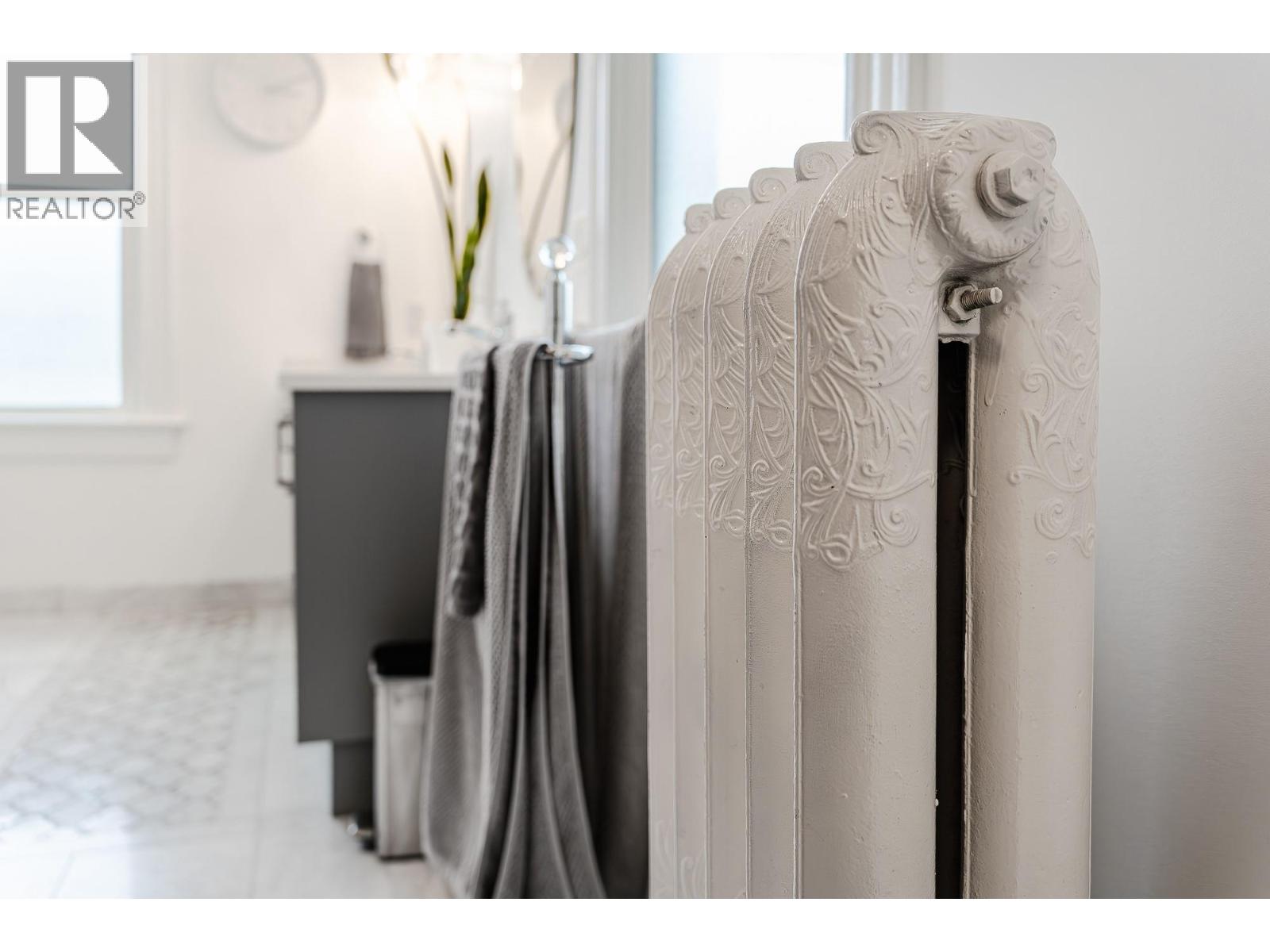 2326 GARCIA Street - 51