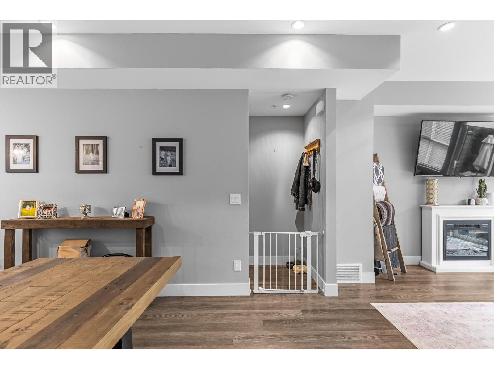 11581 Rogers Road Unit# 203, Lake Country