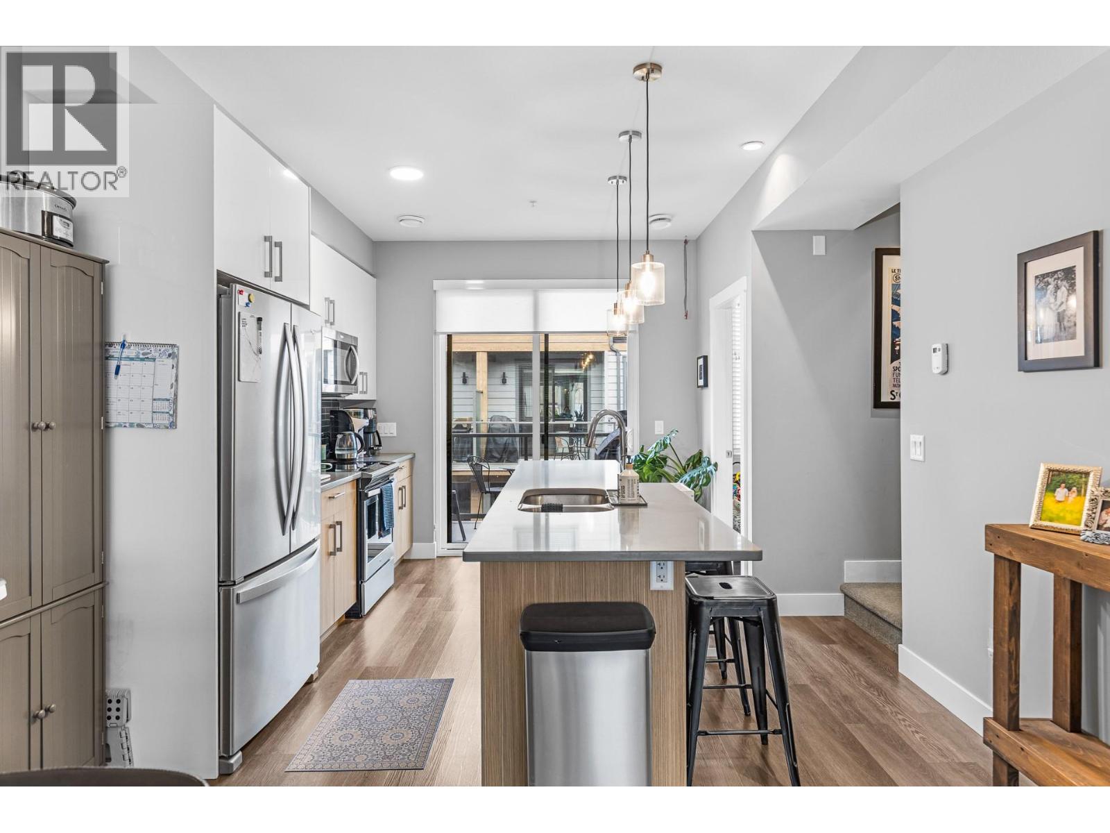 11581 Rogers Road Unit# 203, Lake Country