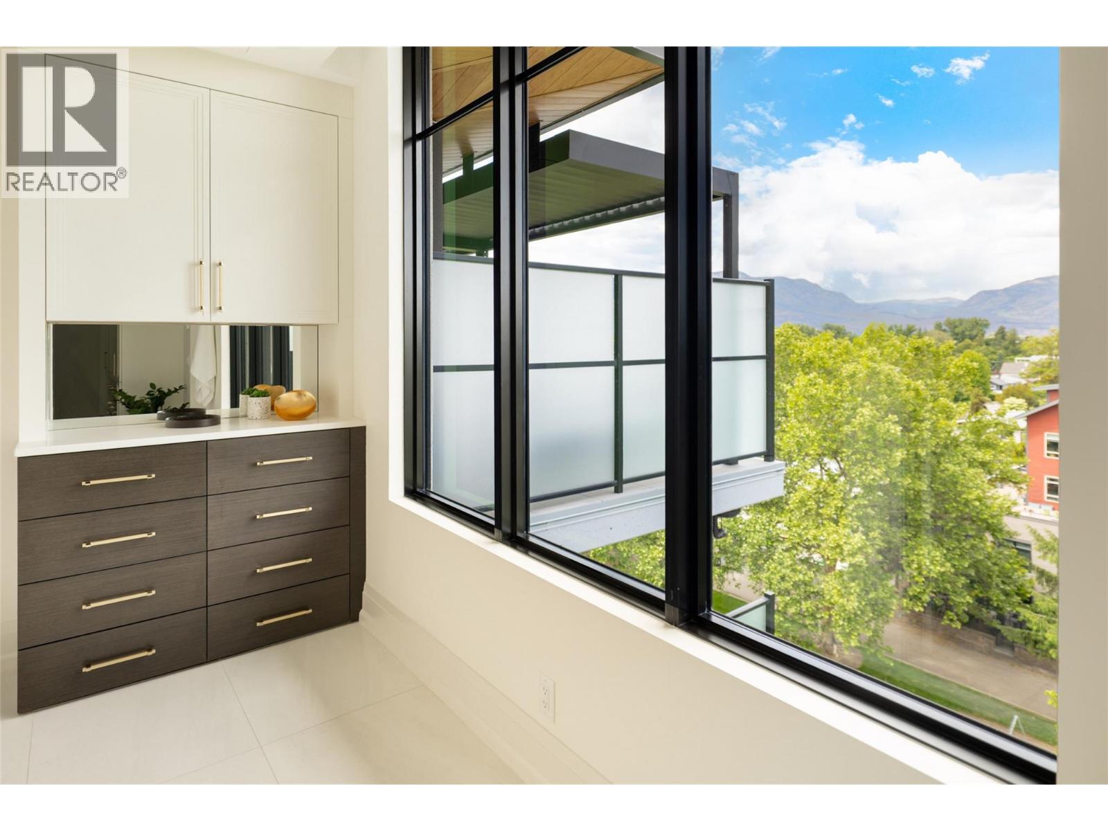 460 Groves Avenue Unit# 601, Kelowna