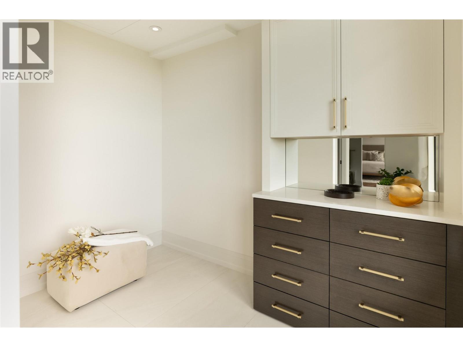 460 Groves Avenue Unit# 601, Kelowna