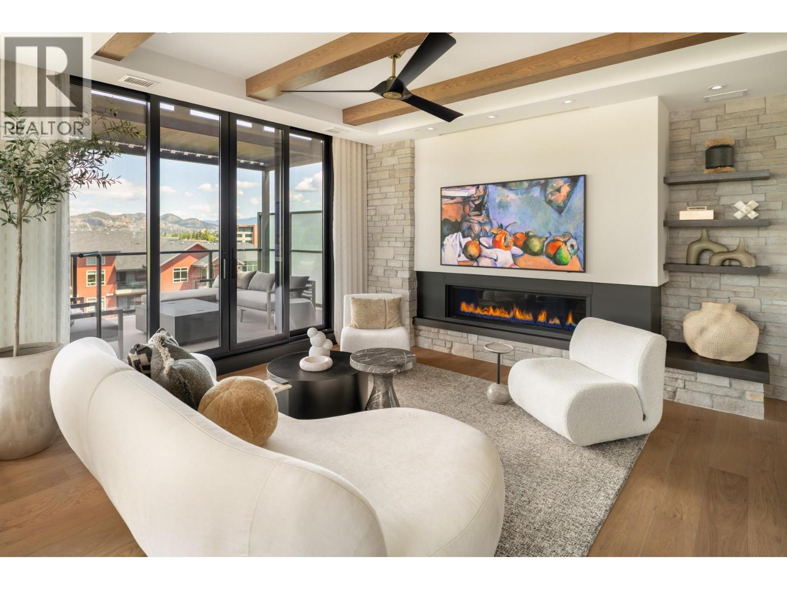 460 Groves Avenue Unit# 601, Kelowna