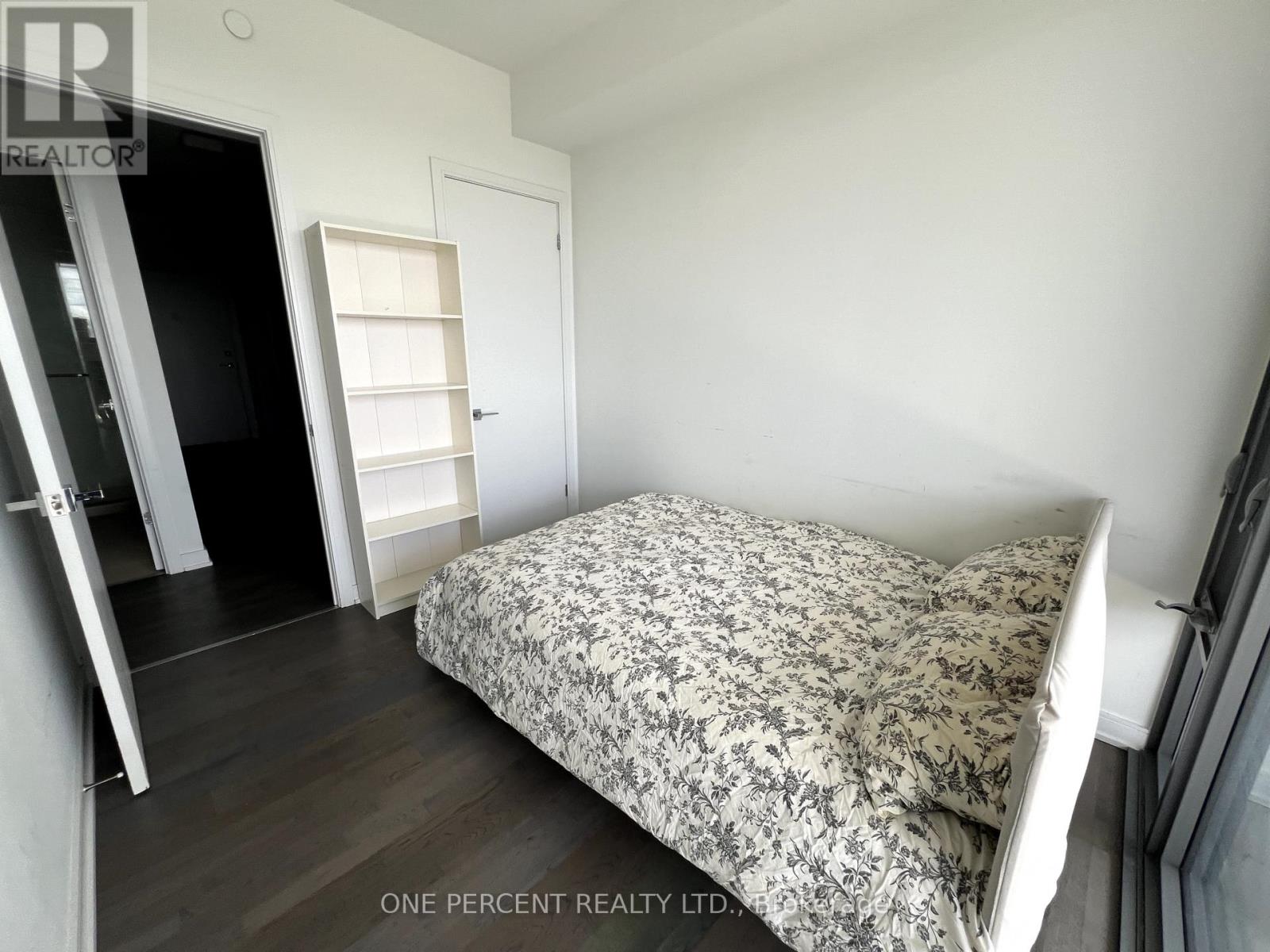 #2407 57 ST JOSEPH STREET - 6