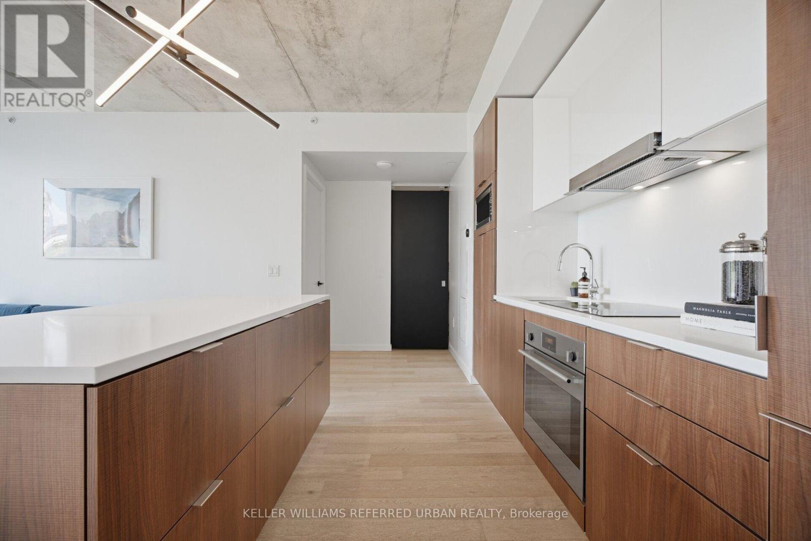 #TH105 170 BAYVIEW AVENUE - 13
