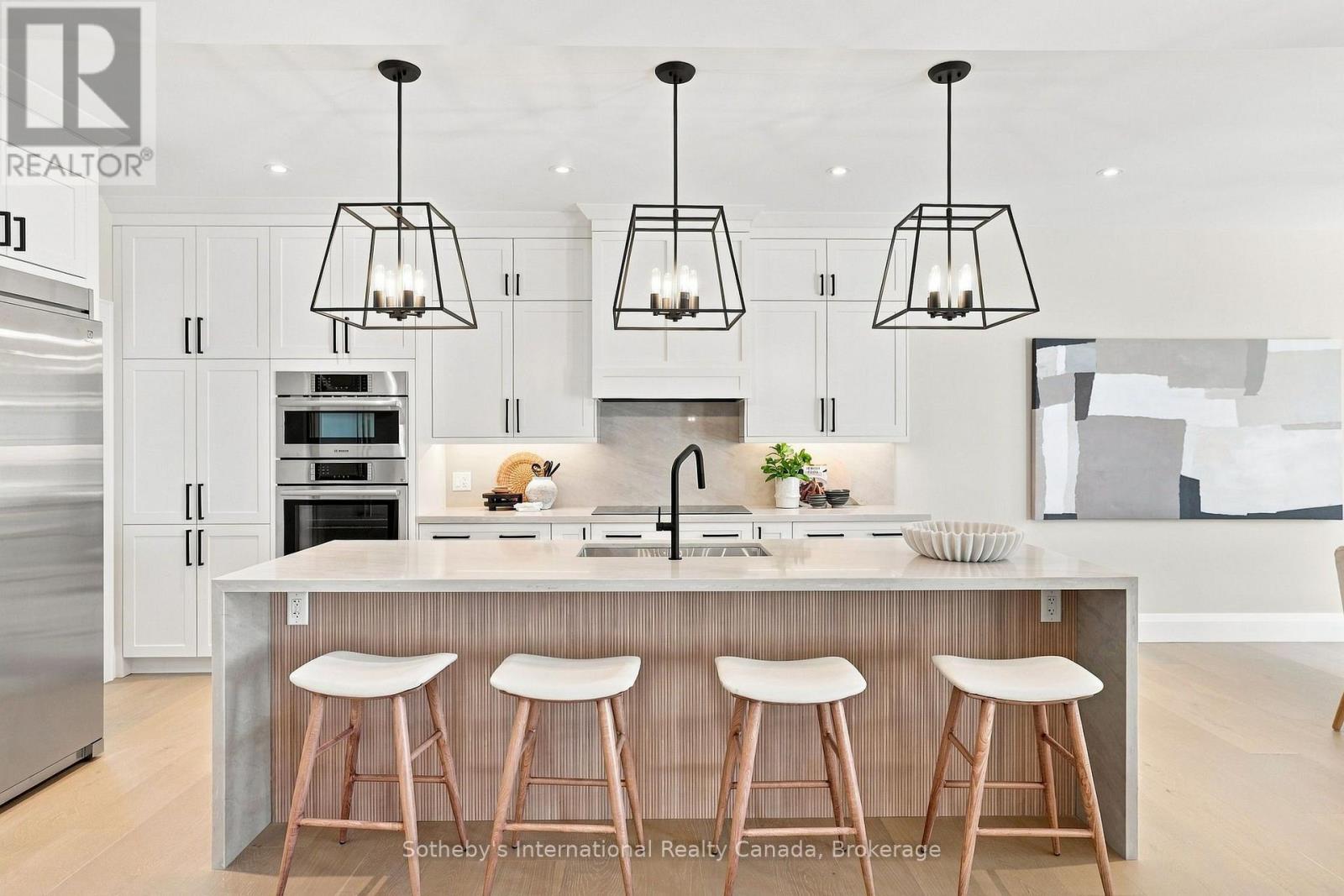 222 OAK STREET - 16