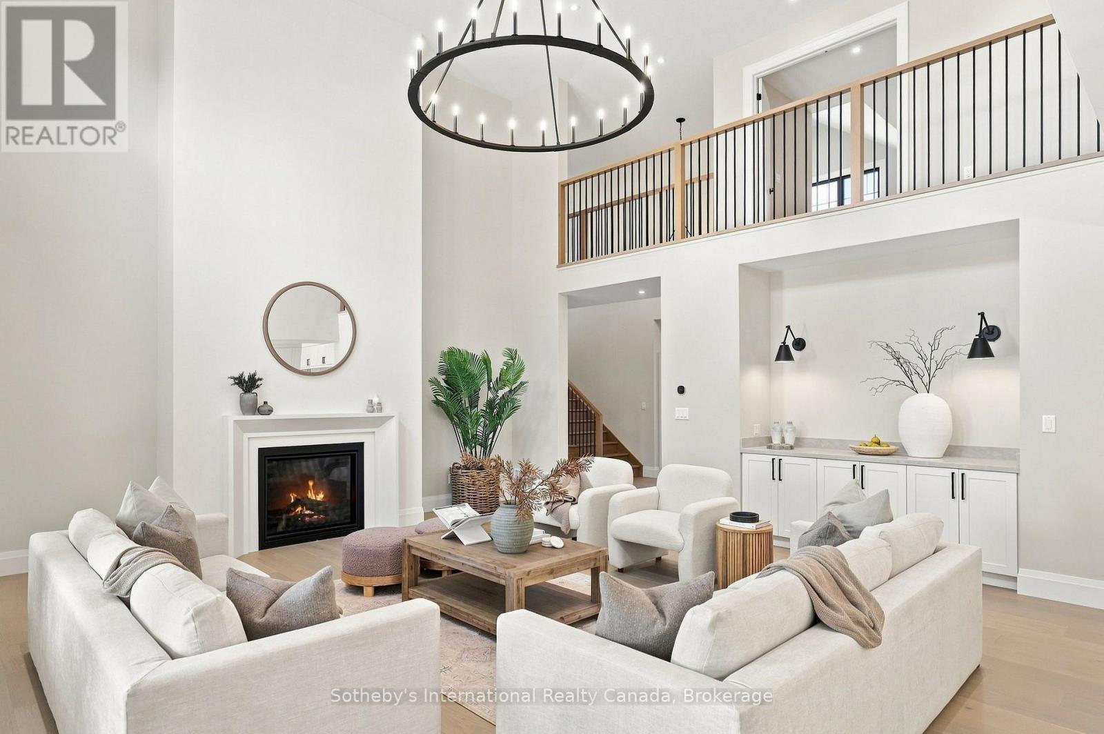 222 OAK STREET - 25