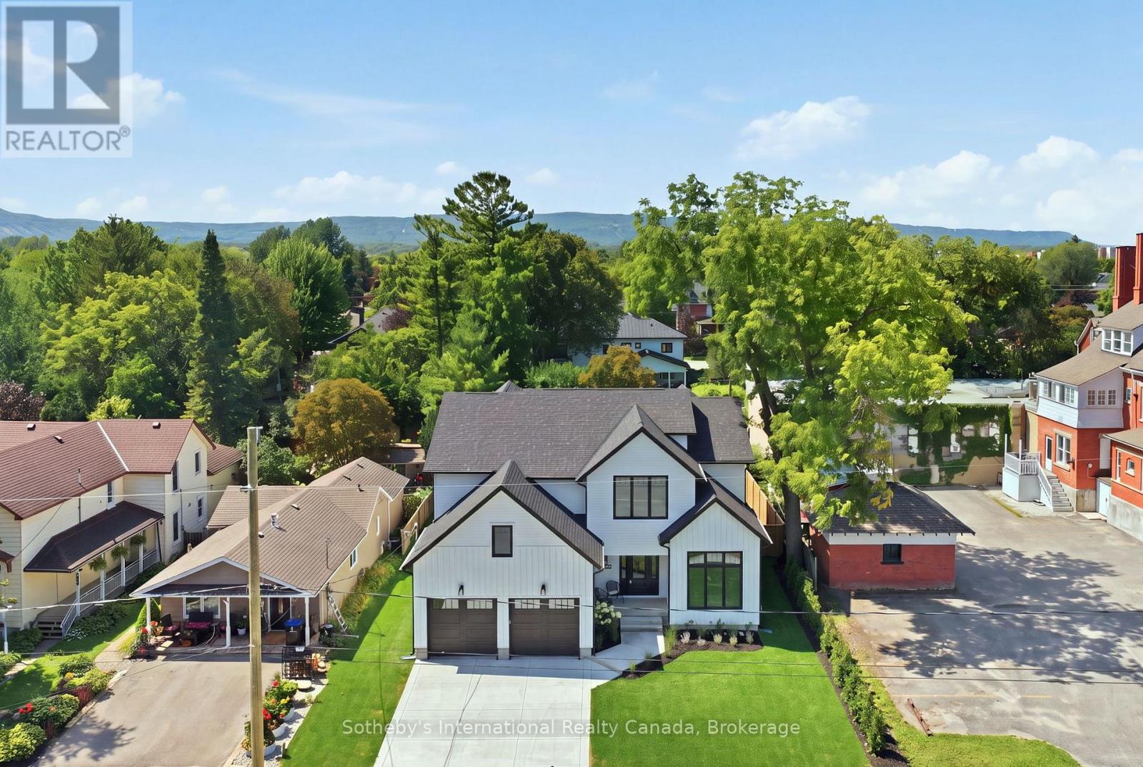 222 OAK STREET - Image 45