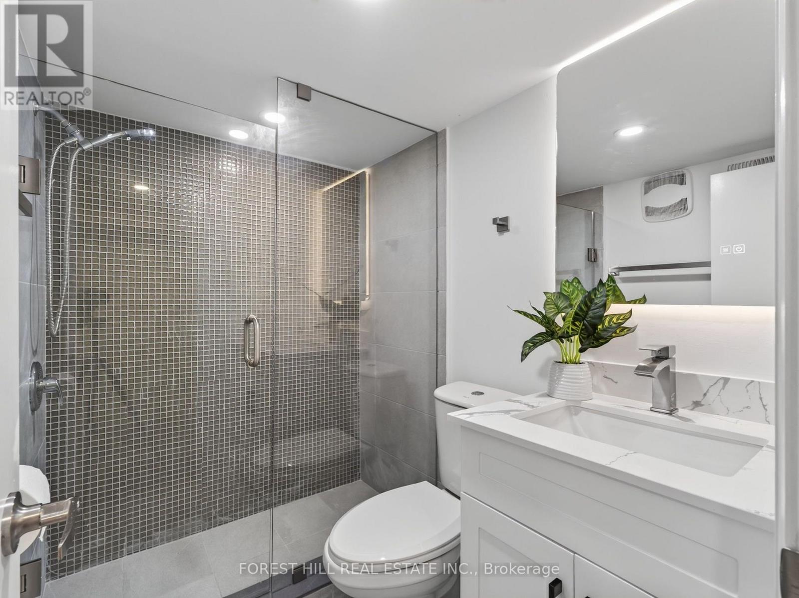 54 CHATHAM AVENUE - 22
