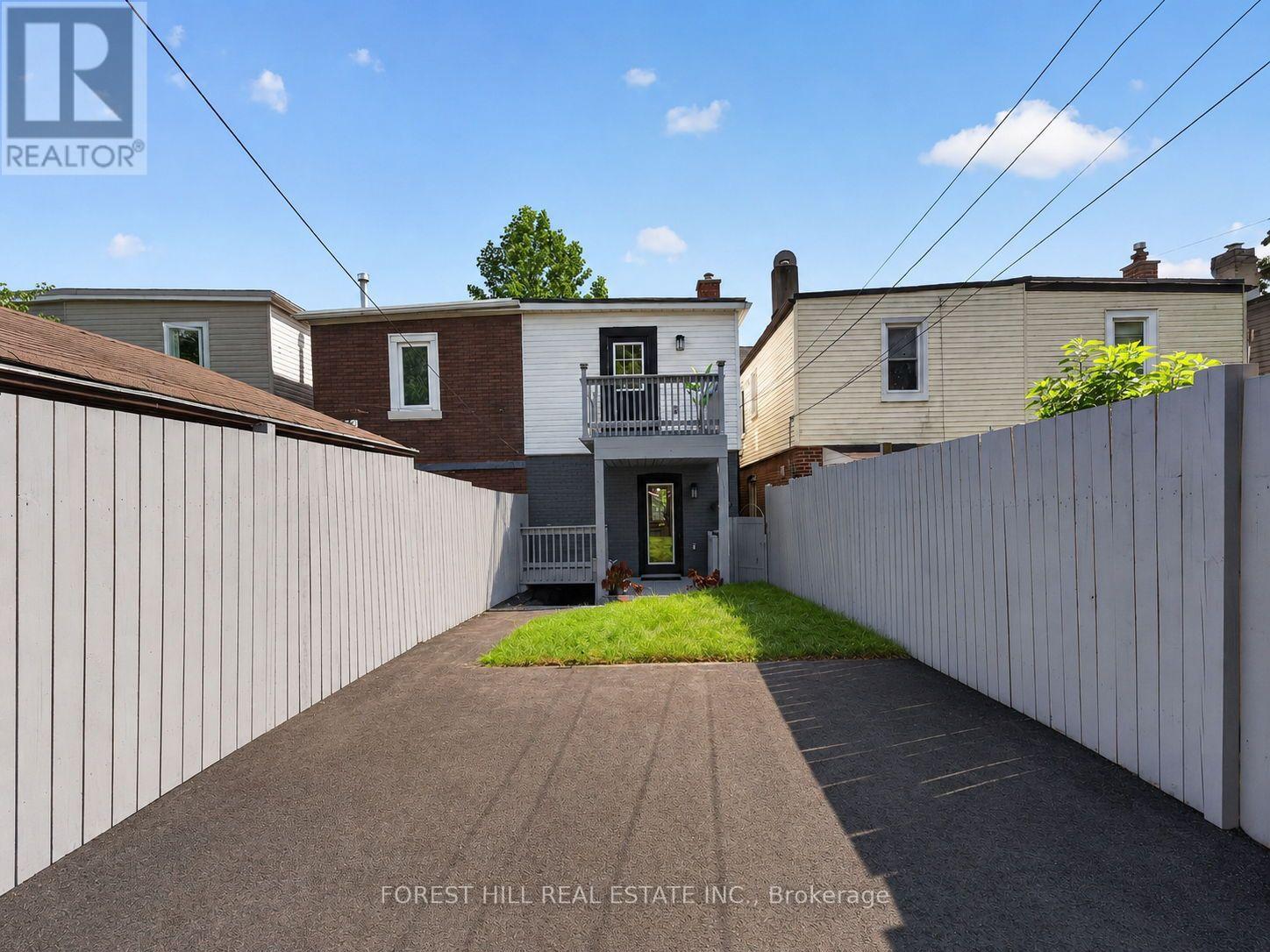 54 CHATHAM AVENUE - 32