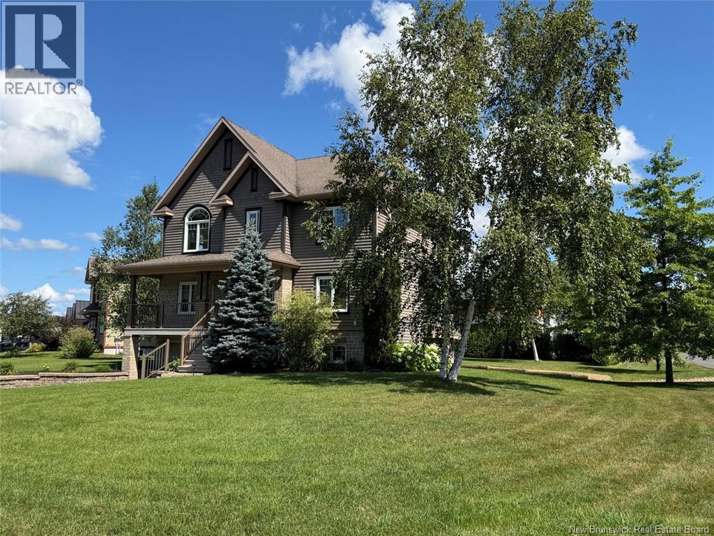 120 Hubert Street - 20