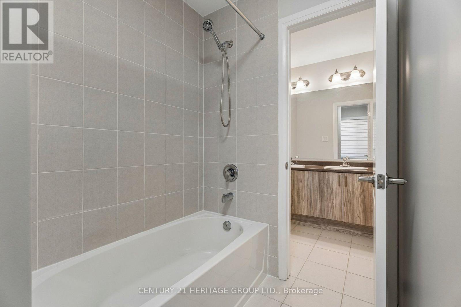1466 BRODERICK STREET - Image 32