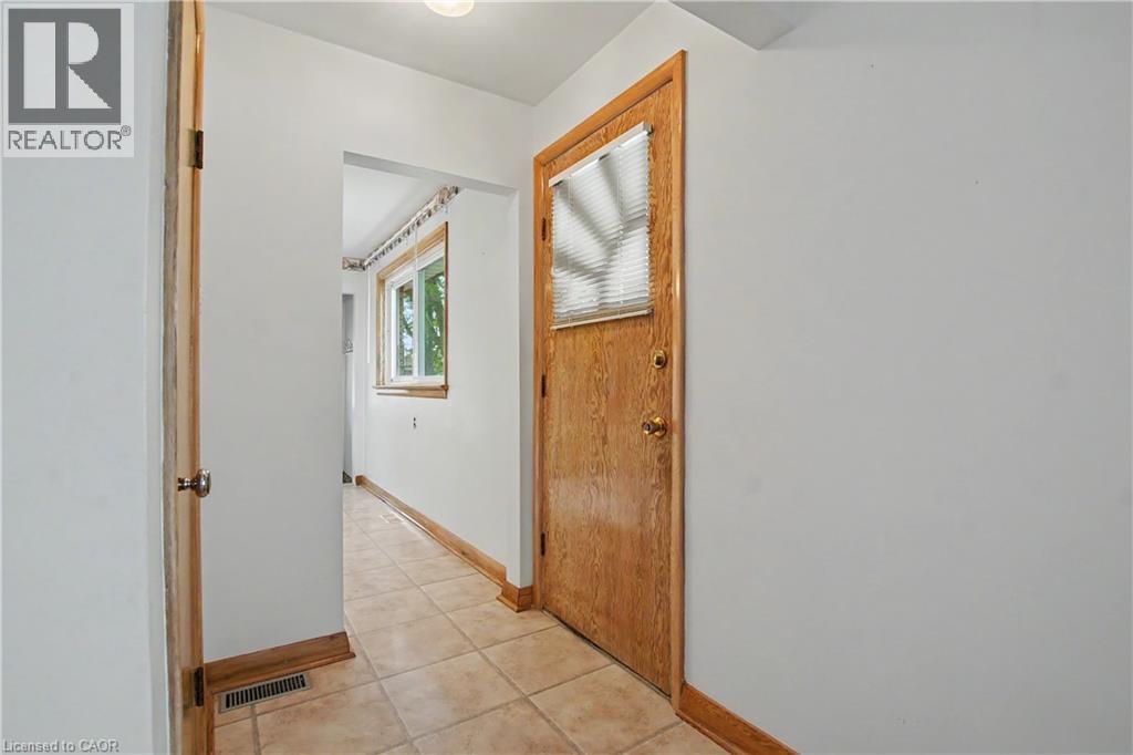 240 GUELPH Street - Image 6