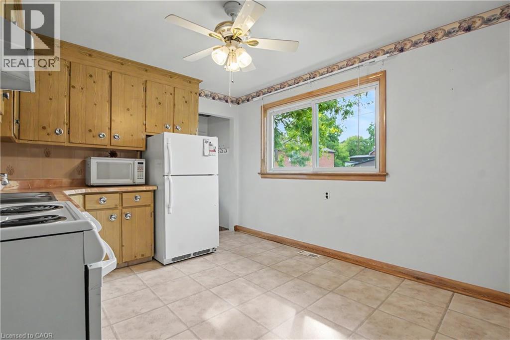 240 GUELPH Street - 14