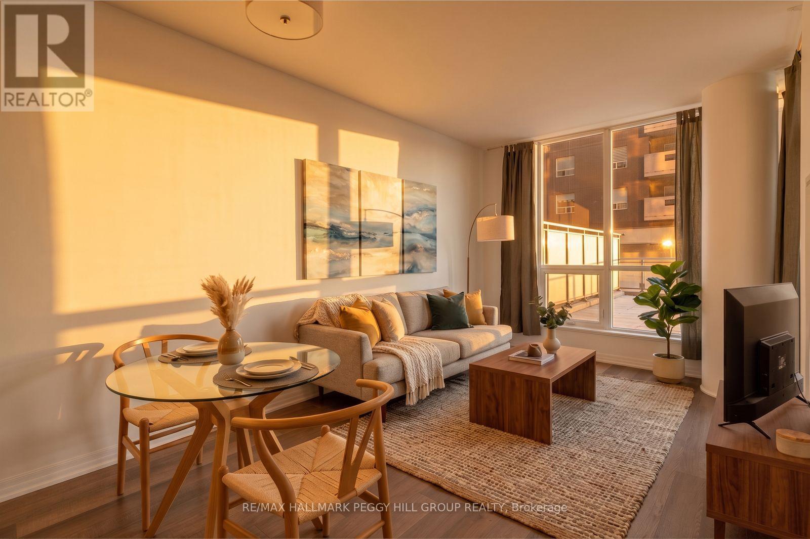 #309 111 WORSLEY STREET - Image 4