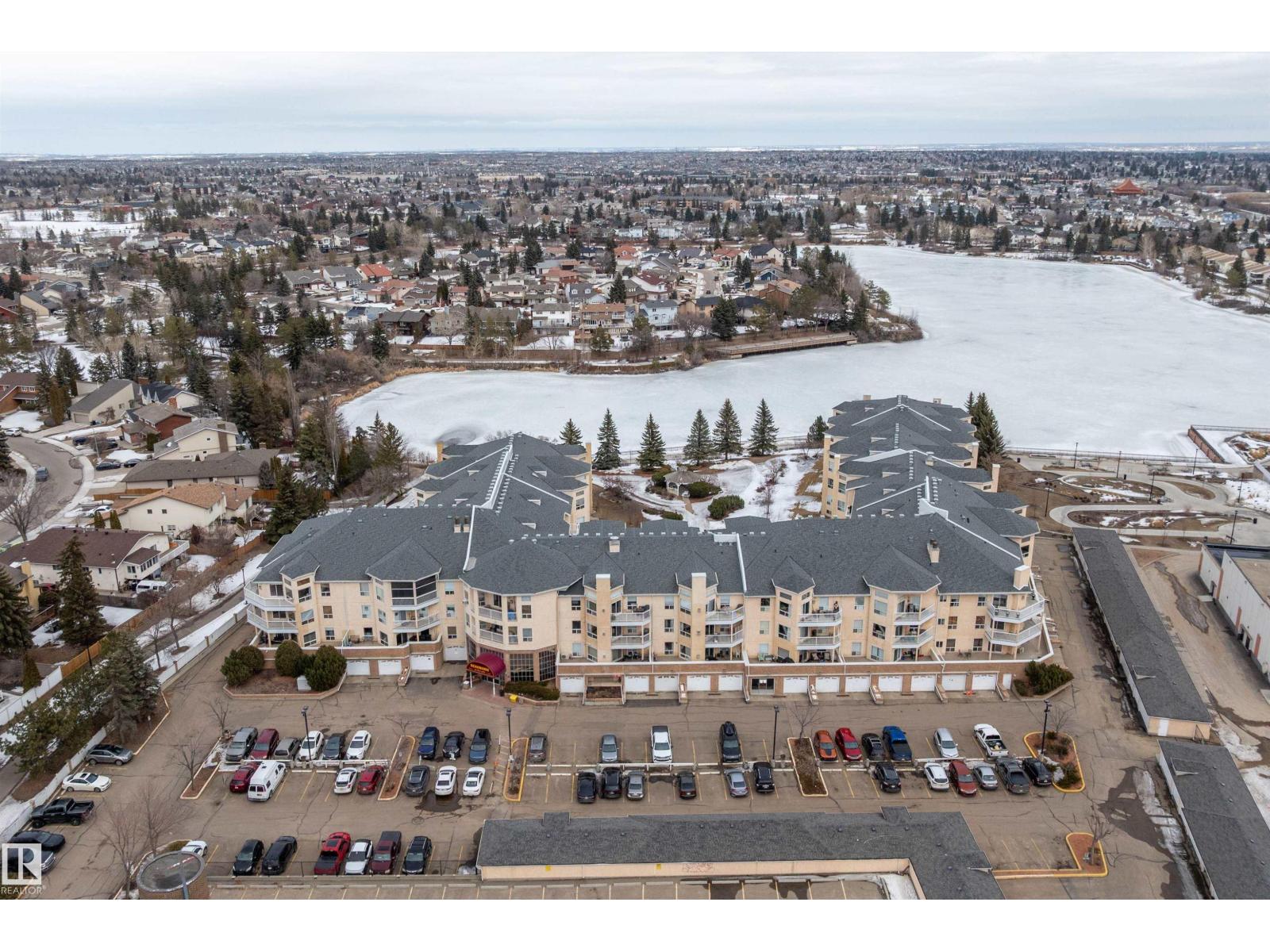 #124 15499 CASTLE DOWNS RD NW - Image 54