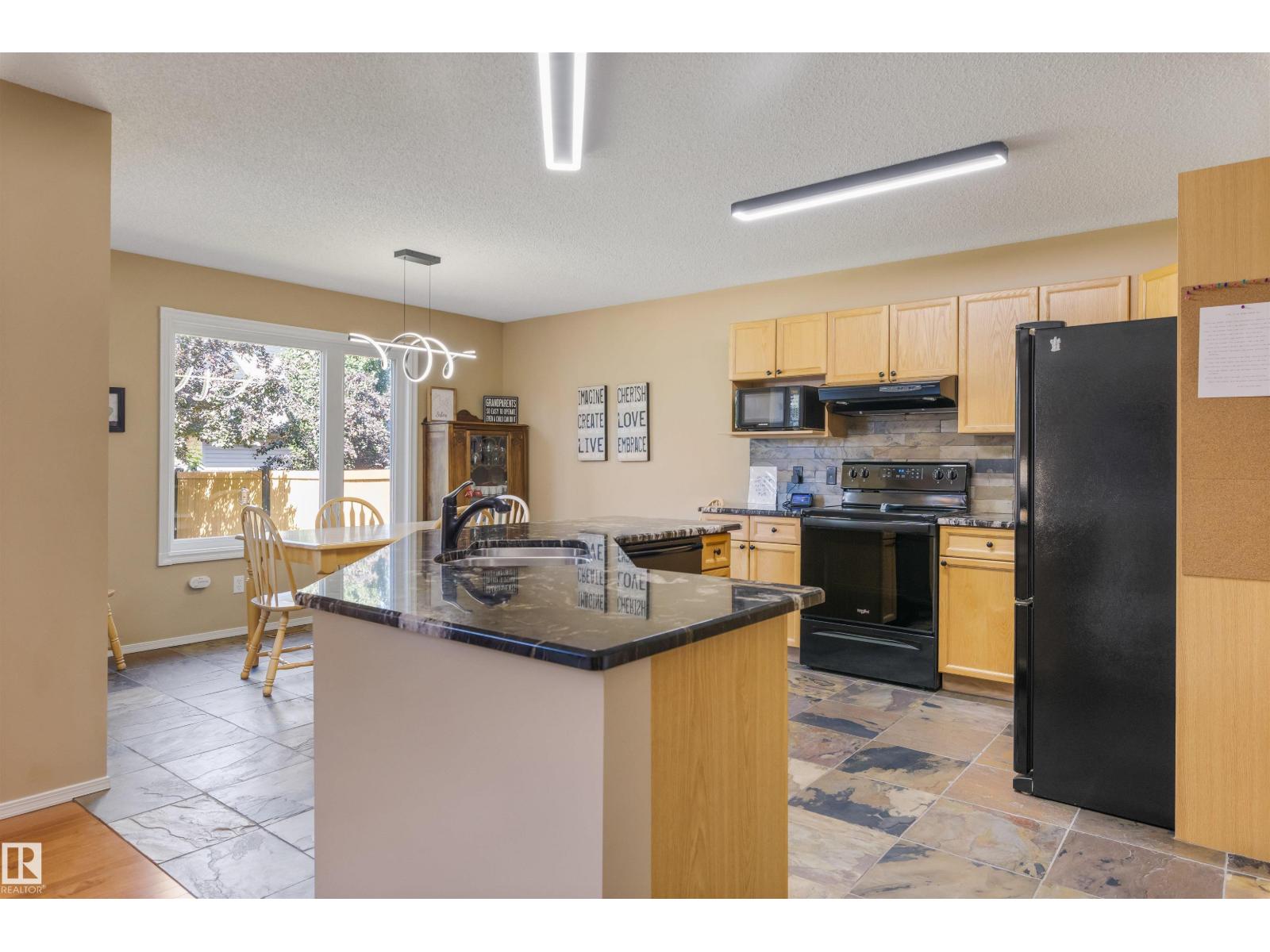 118 NAPLES WY - 7