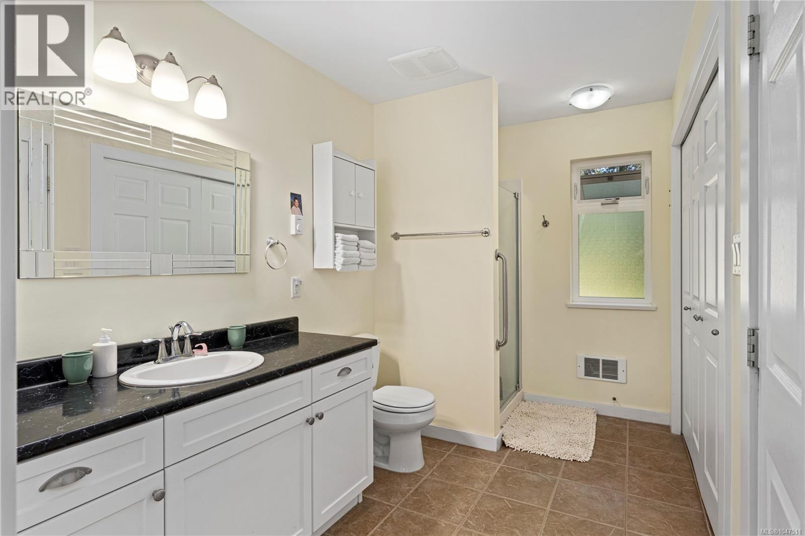 2800 Boyd Dr - Image 50