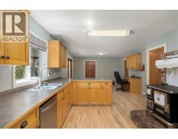Dining room - 2800 Boyd Dr, Nanoose Bay, BC V9P9E9 Photo 20