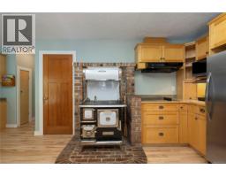 Laundry room - 2800 Boyd Dr, Nanoose Bay, BC V9P9E9 Photo 6