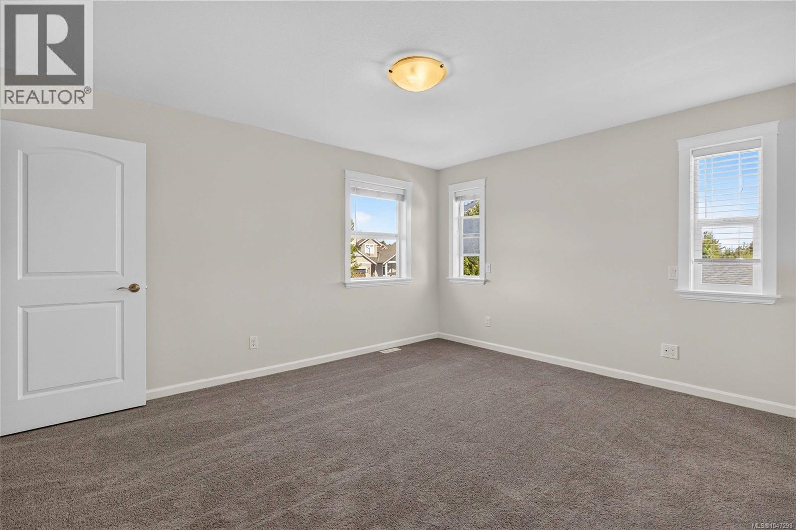 3608 Vermont Pl, Campbell River