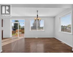 Dining room - 3608 Vermont Pl, Campbell River, BC V9H1V3 Photo 11