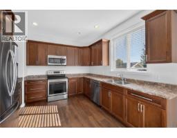 3608 Vermont Pl, Campbell River, BC V9H1V3 Photo 18