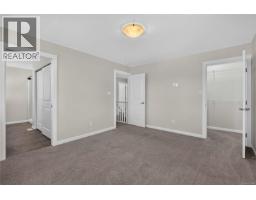 3608 Vermont Pl, Campbell River, BC V9H1V3 Photo 23
