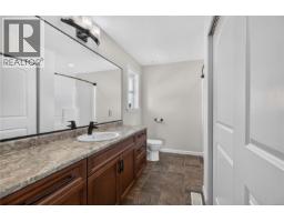 3608 Vermont Pl, Campbell River, BC V9H1V3 Photo 30