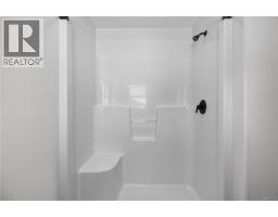 3608 Vermont Pl, Campbell River, BC V9H1V3 Photo 39