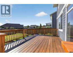 3608 Vermont Pl, Campbell River, BC V9H1V3 Photo 45