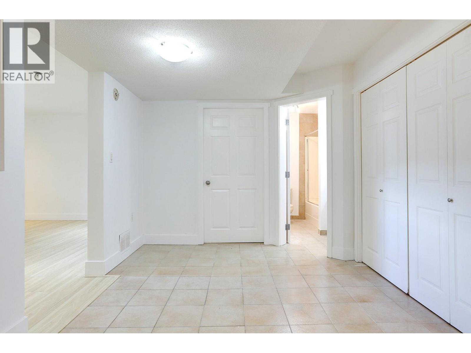 9811 Venables Drive - 39