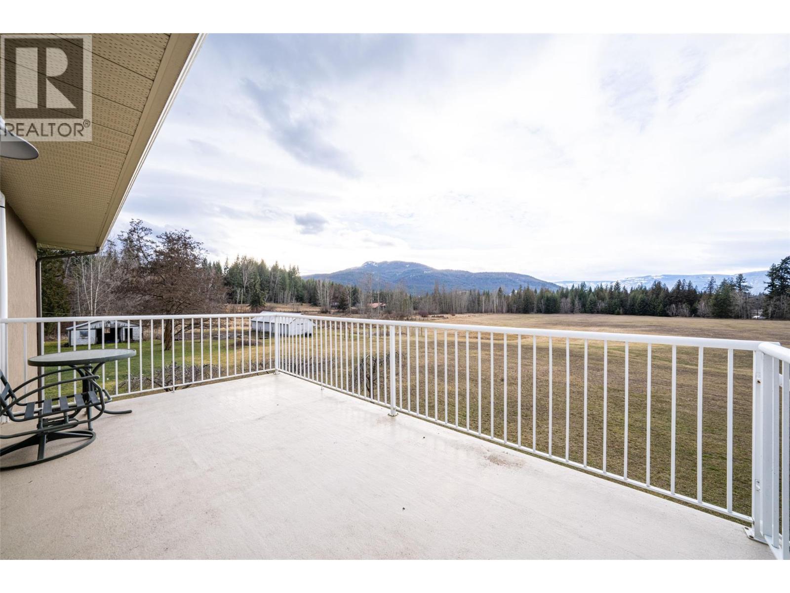 1851 70 Street SE - 48