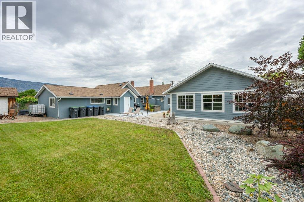 860 Fairview Road - 5