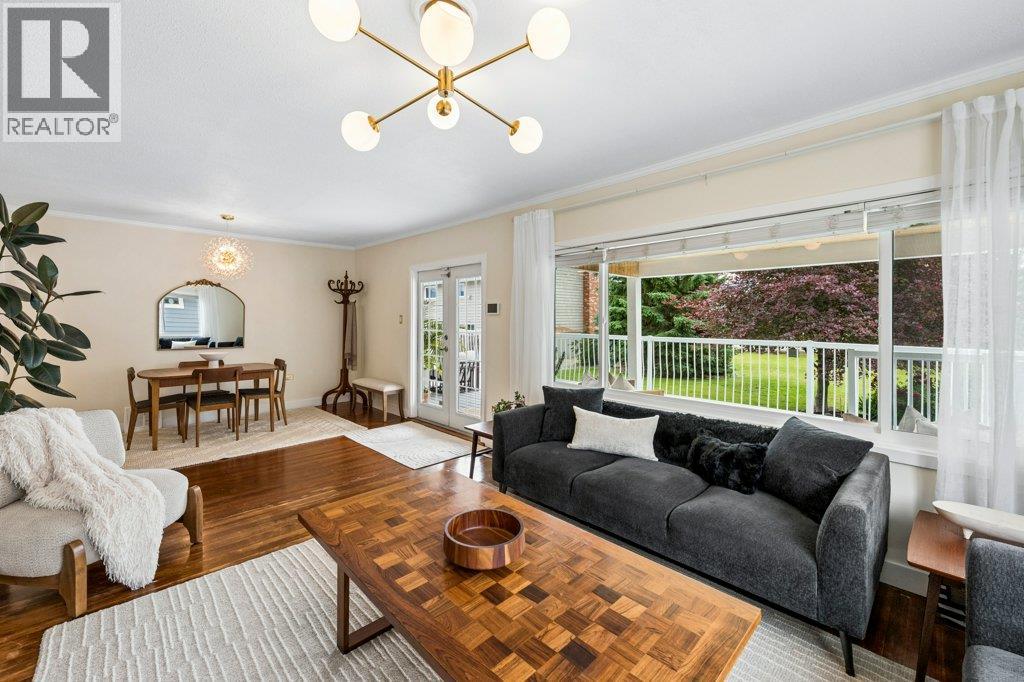 860 Fairview Road - 23
