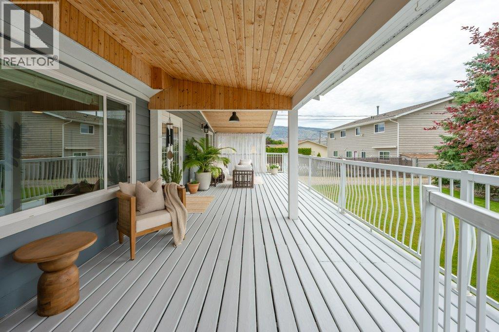 860 Fairview Road - Image 12