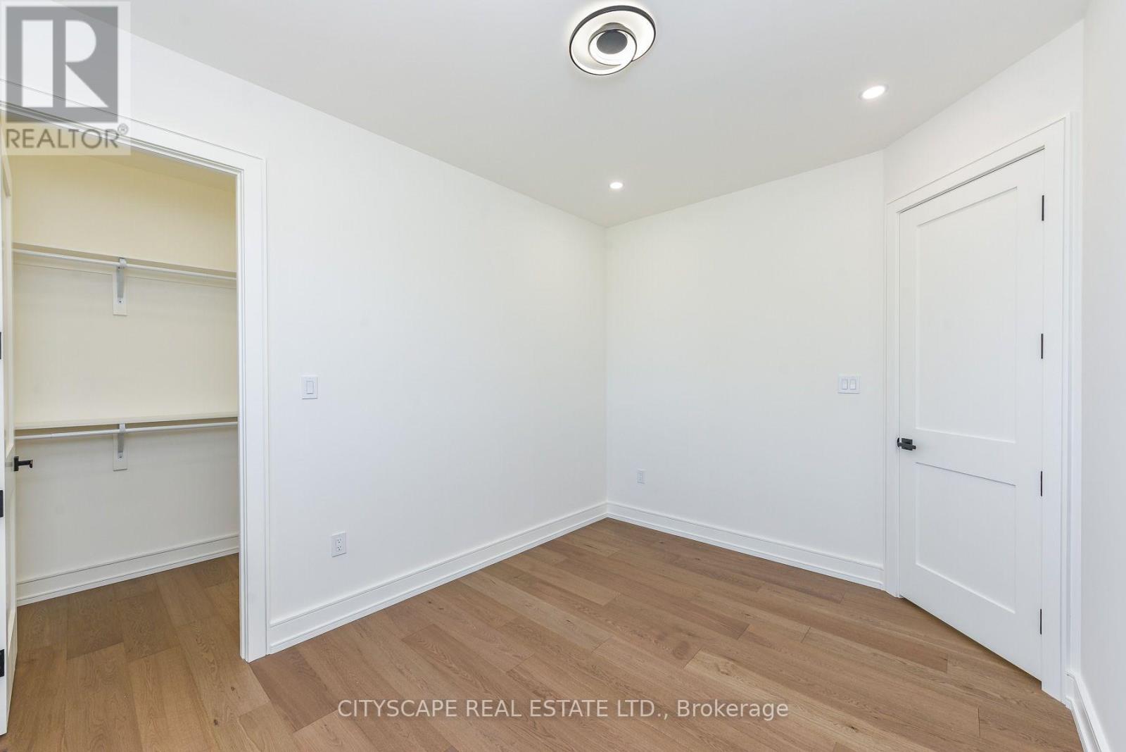 954 FOURTH STREET - Image 27