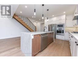 956 Fourth Street, Mississauga, ON L5E1J9 Photo 15