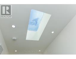 956 Fourth Street, Mississauga, ON L5E1J9 Photo 24