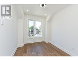 956 Fourth Street, Mississauga, ON L5E1J9 Photo 30