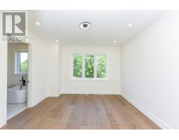 956 Fourth Street, Mississauga, ON L5E1J9 Photo 35