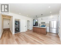 956 Fourth Street, Mississauga, ON L5E1J9 Photo 43