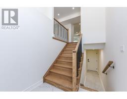 Great room - 956 Fourth Street, Mississauga, ON L5E1J9 Photo 7