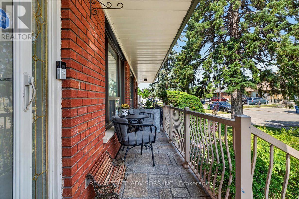 14 GRAMPIAN CRESCENT - 21