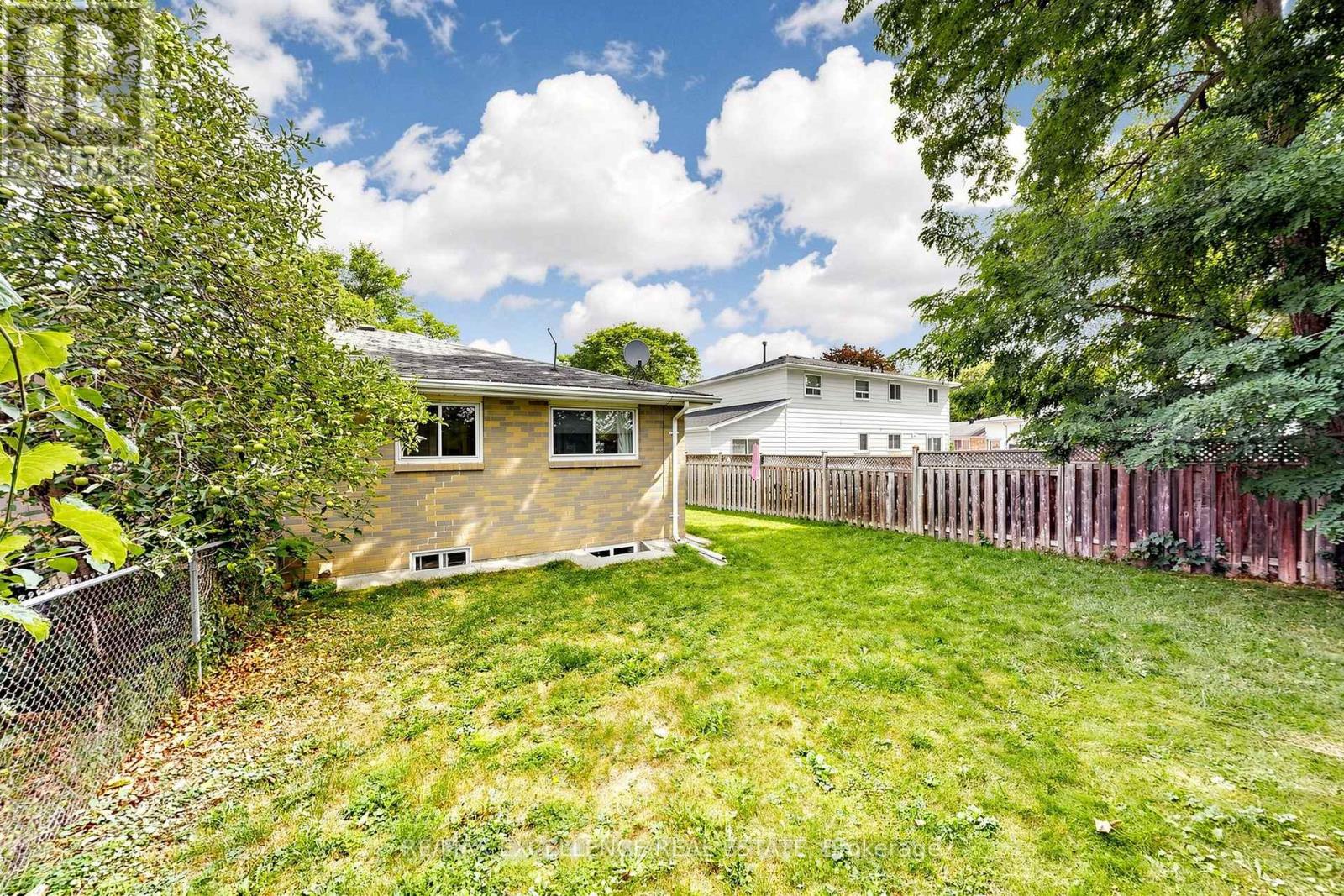 25 GRAYMAR ROAD - Image 41