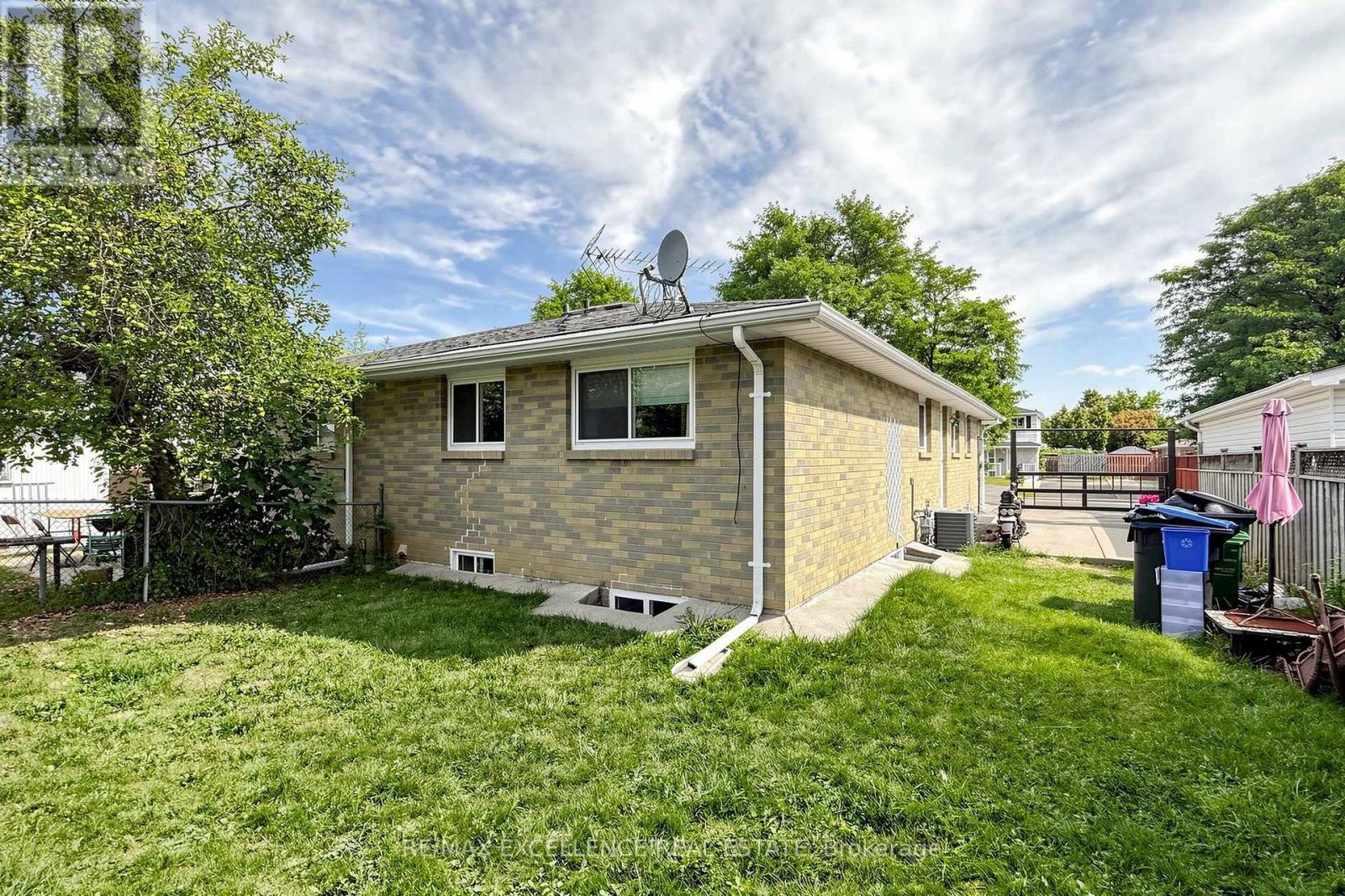 25 GRAYMAR ROAD - Image 44