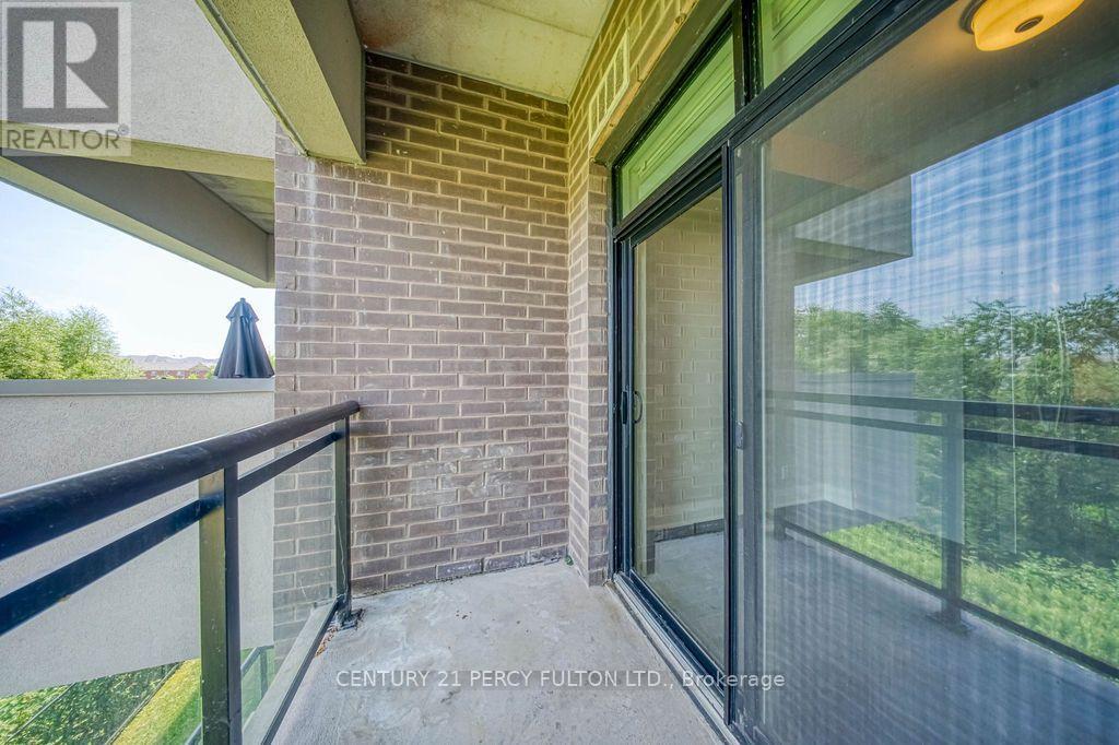 #220 1105 LEGER WAY - Image 36