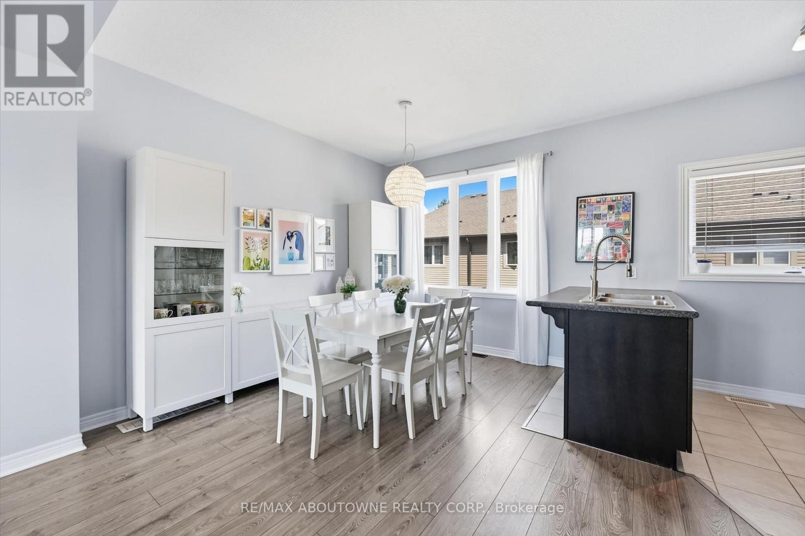 #10 2985 JACKSON DRIVE - 15