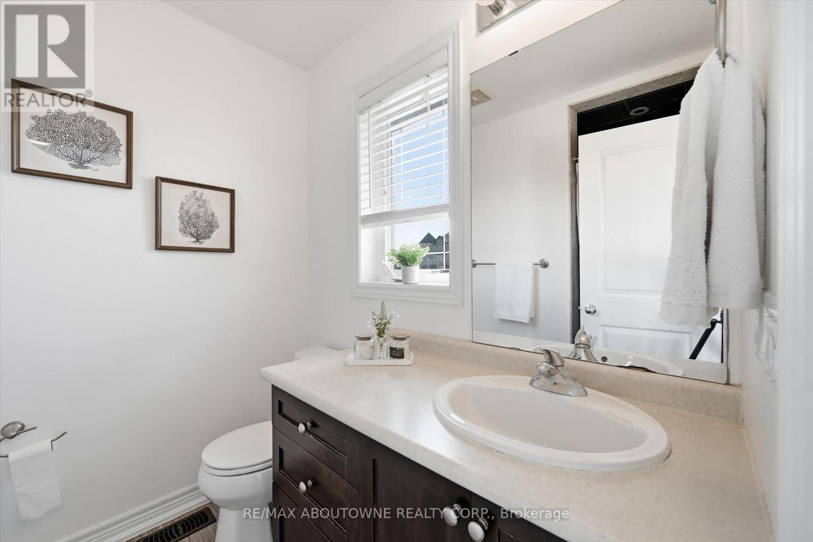 #10 2985 JACKSON DRIVE - Image 32